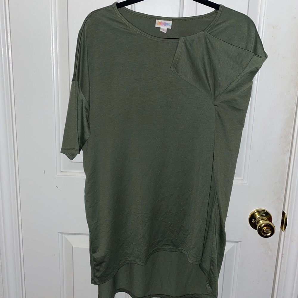 Lularoe Irma top